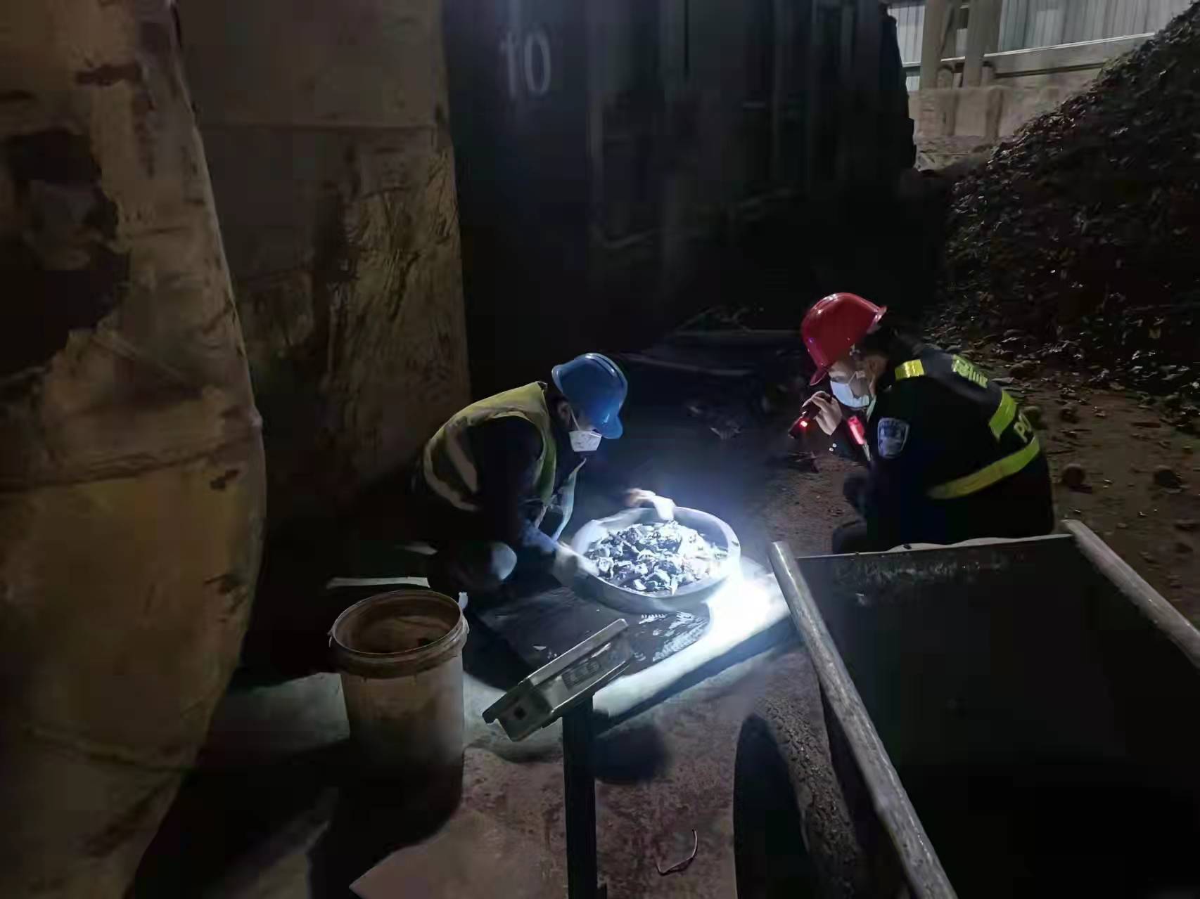 ��z�R�E������ ��(n��i)���O(ji��n)����?li��n)��?d��ng)