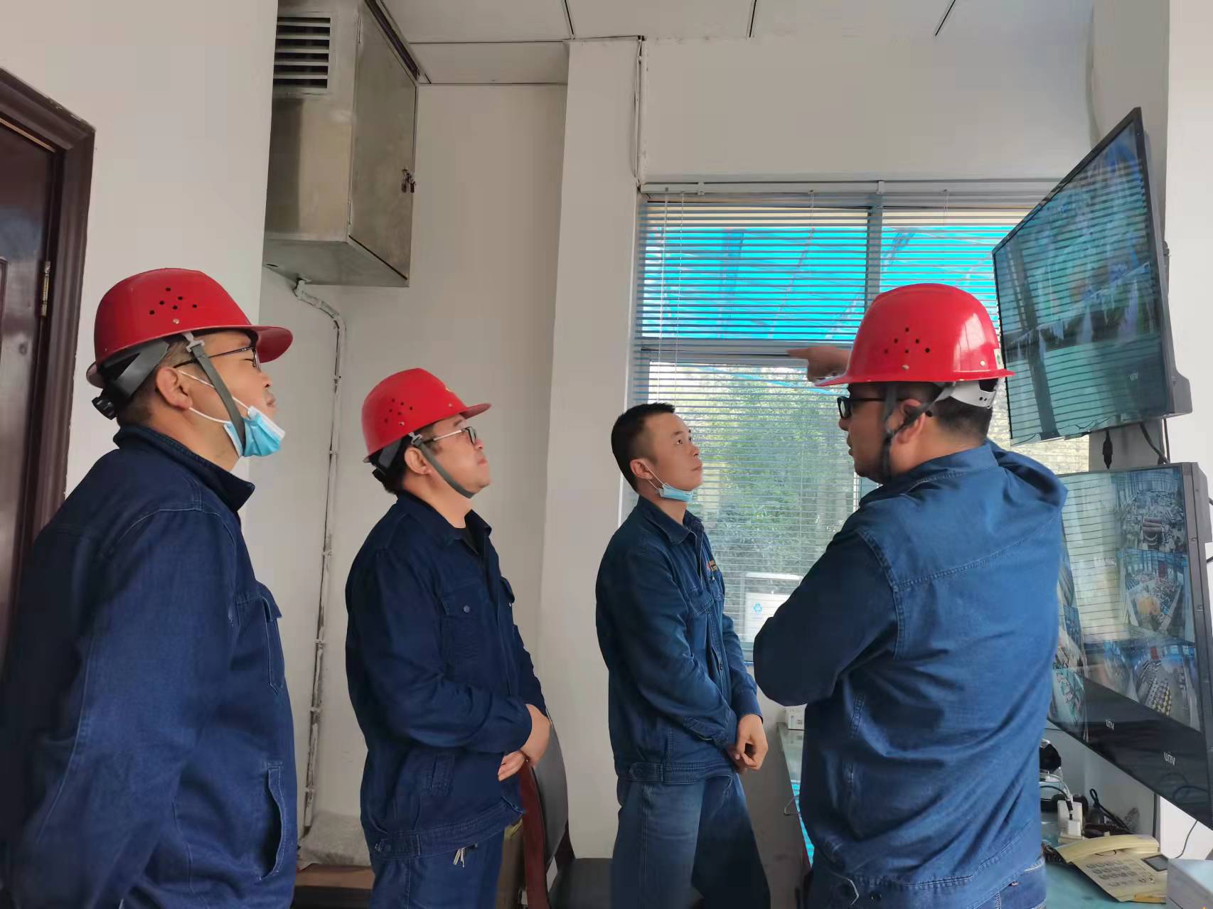 �����{�R܇�������ӹ��������{�o(h��)����