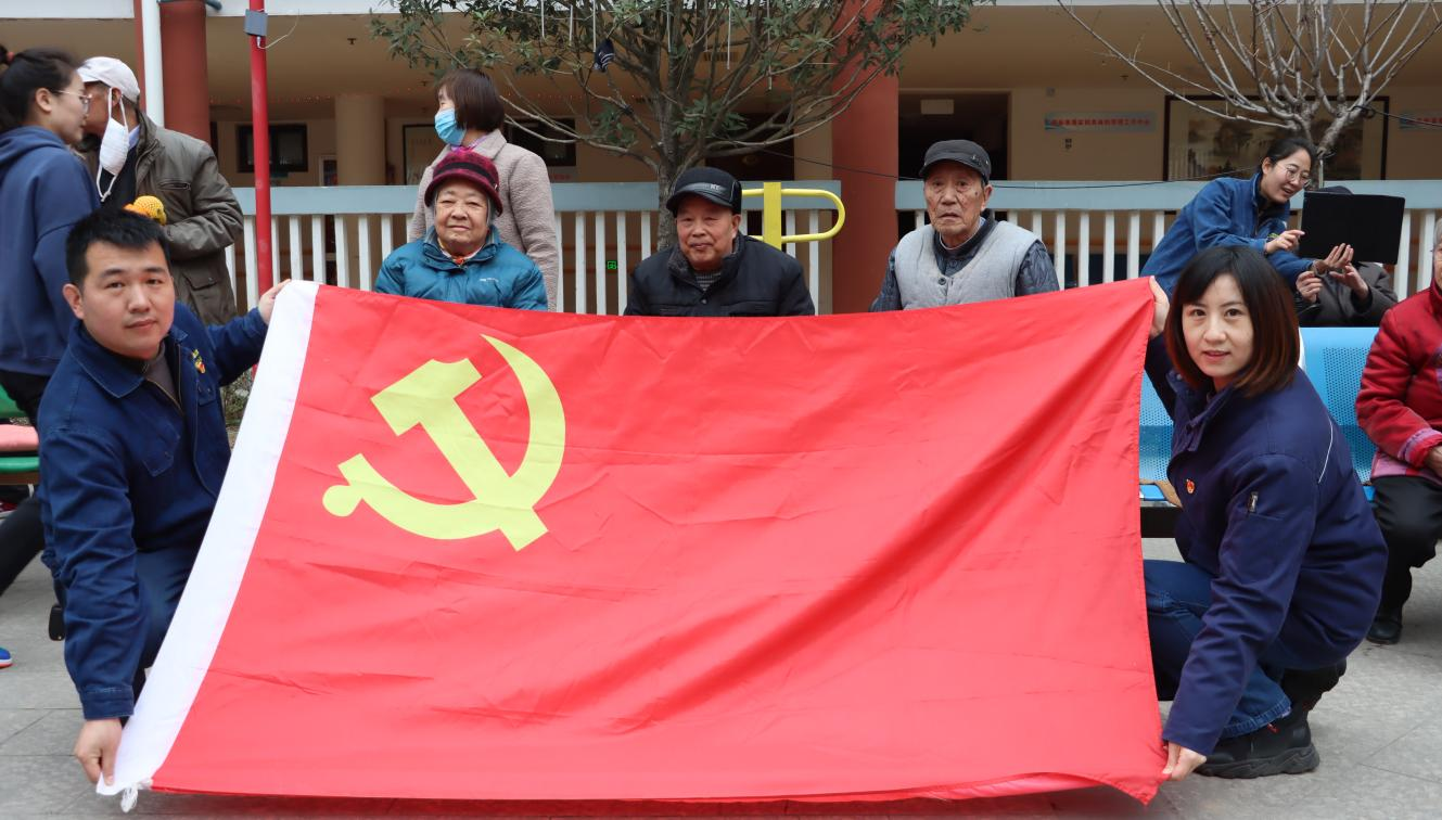 �����ֵ���Ѓ�(n��i)�� ���ࡰ����֮�䡱�_֦ɢ�~