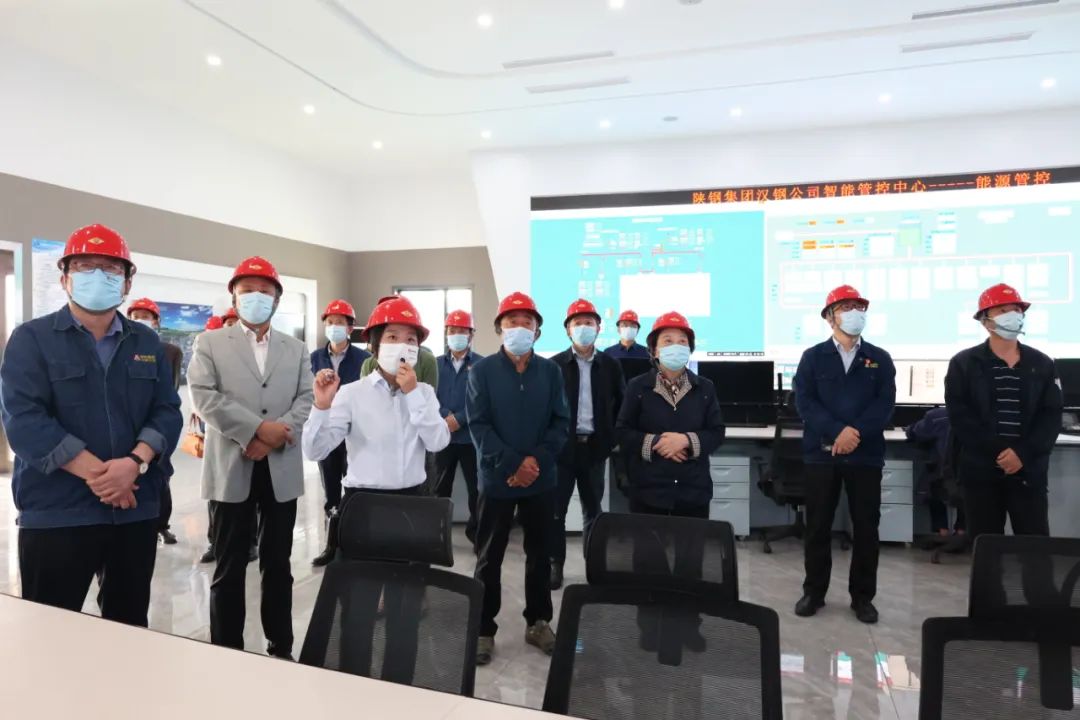 �������Ժ��ԃί�T�������{�нMһ�е��䓼��F�h䓹�˾�{��