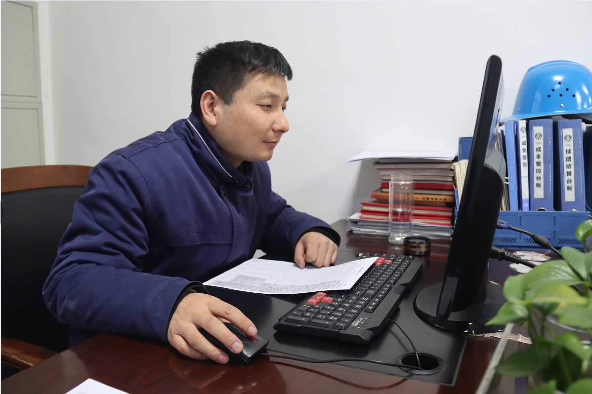 �ܽ^����ƽ�����F�T����չ����ò�������¹���