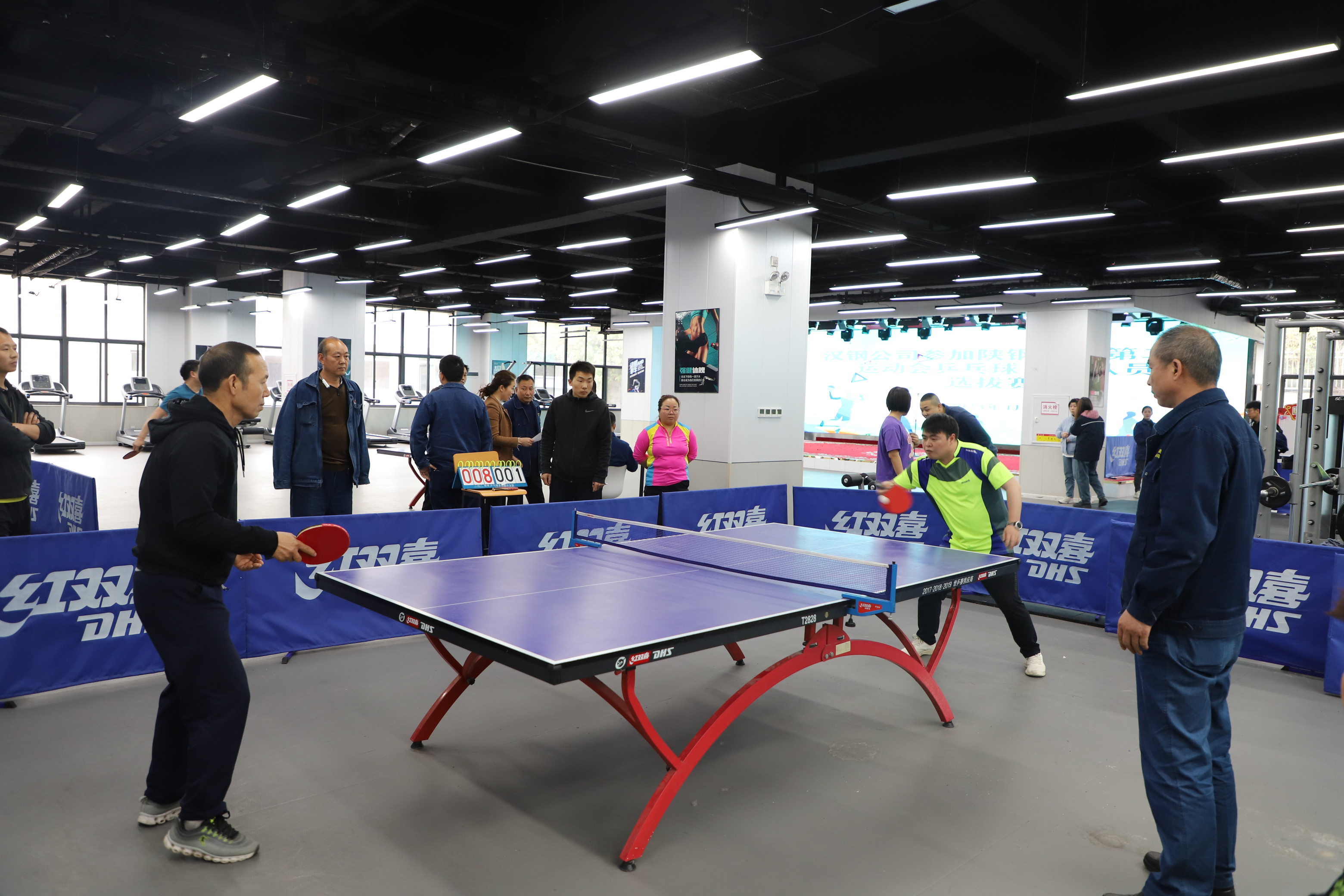 ��ƹ�����L(f��ng)���������o�ޡ���˾�e�k���F(tu��n)�ڶ������\(y��n)�ӕ�ƹ�����x��ِ