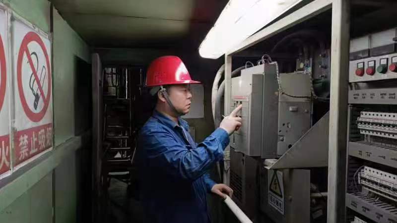 ����һ�������ݡ��w�ġ����ˡ�