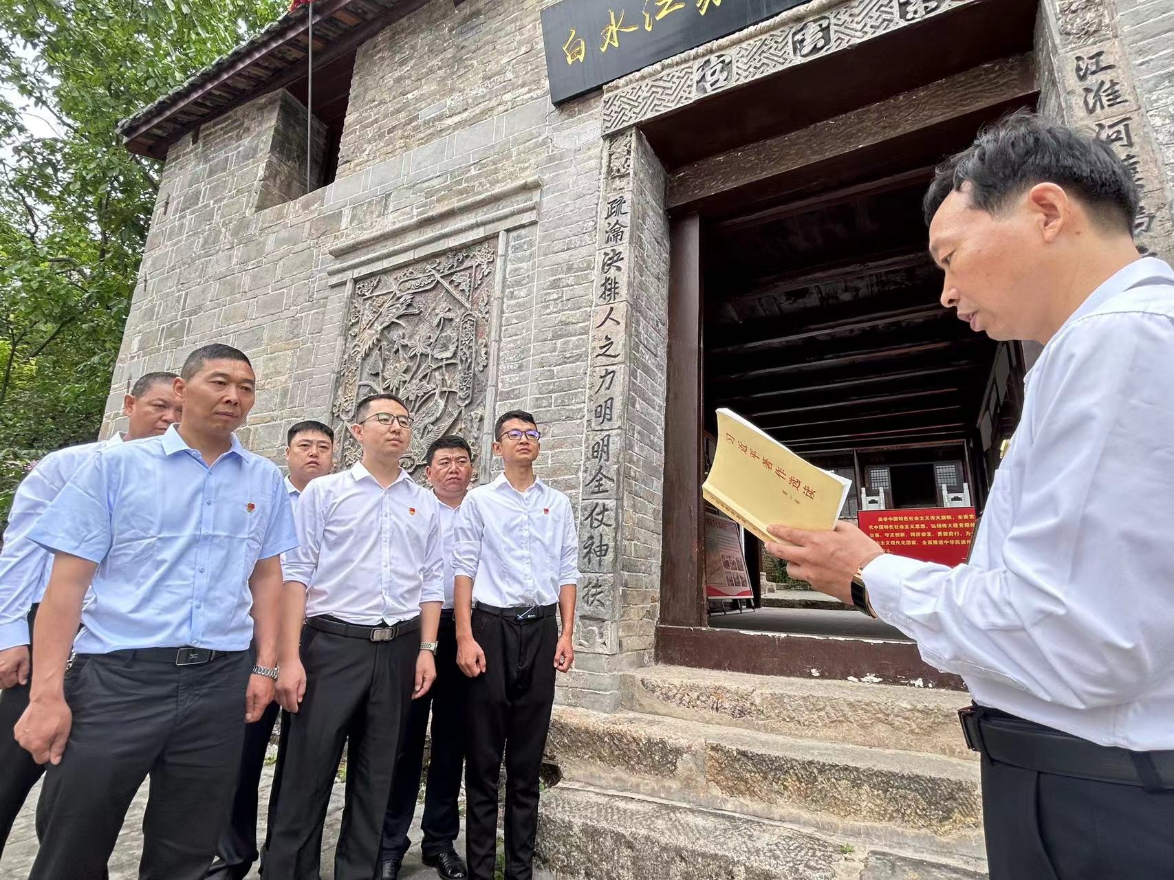 ��(ji��n)���h�����I(l��ng)  �x�ܰl(f��)չ��(d��ng)��