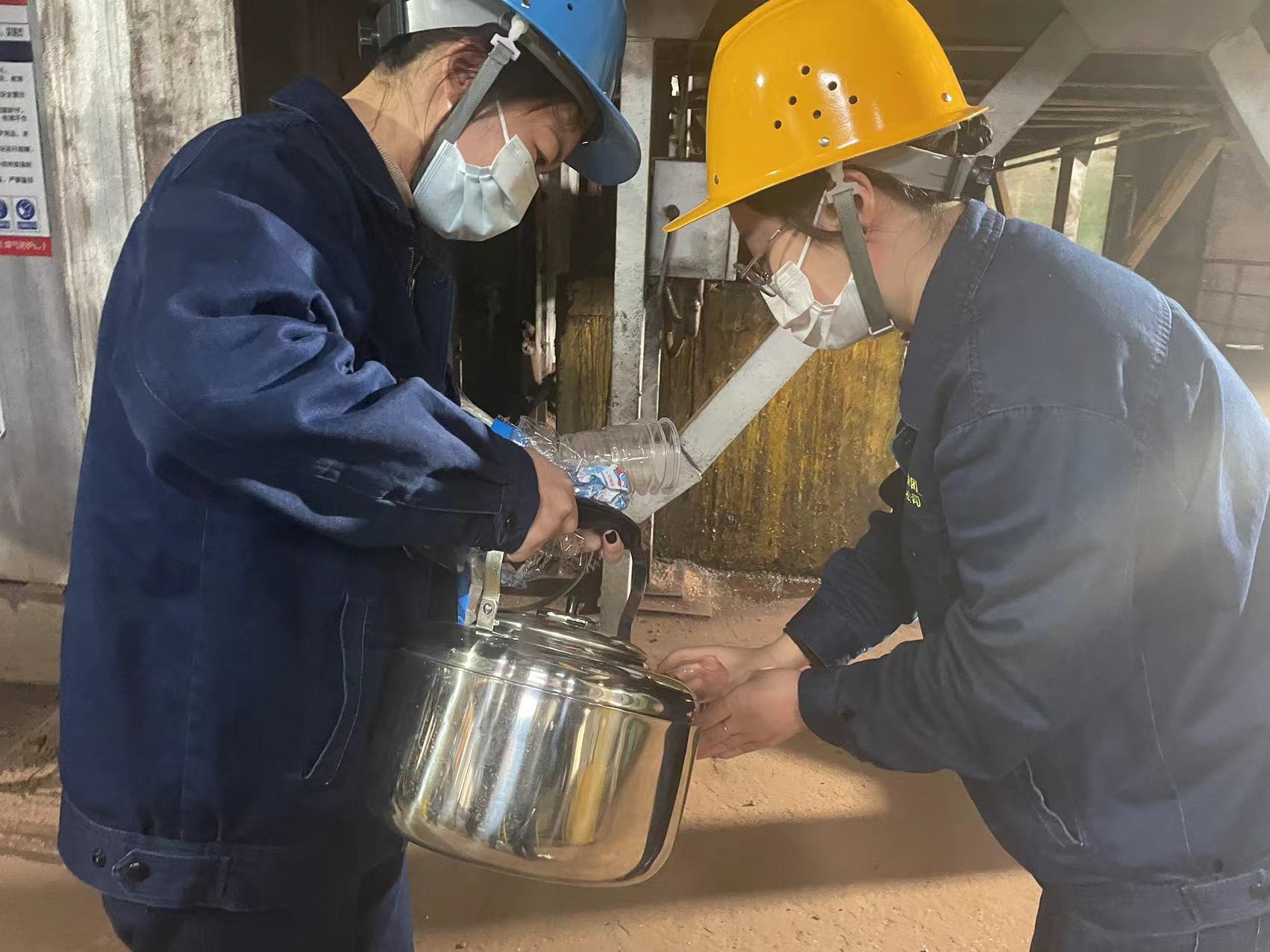 �����Ӵ�z��