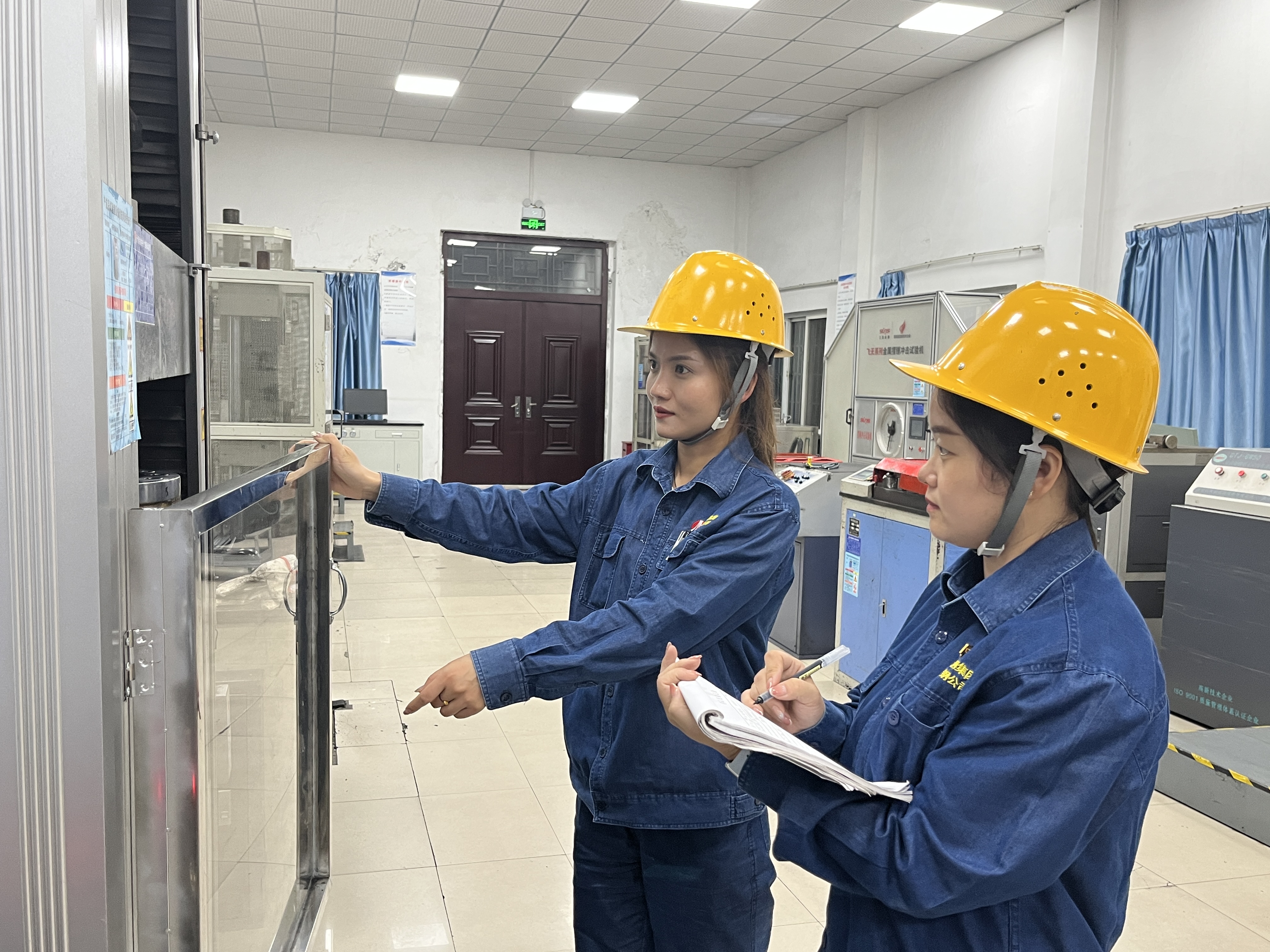 �����������ڊ^�M(j��n)�Ĵ�����