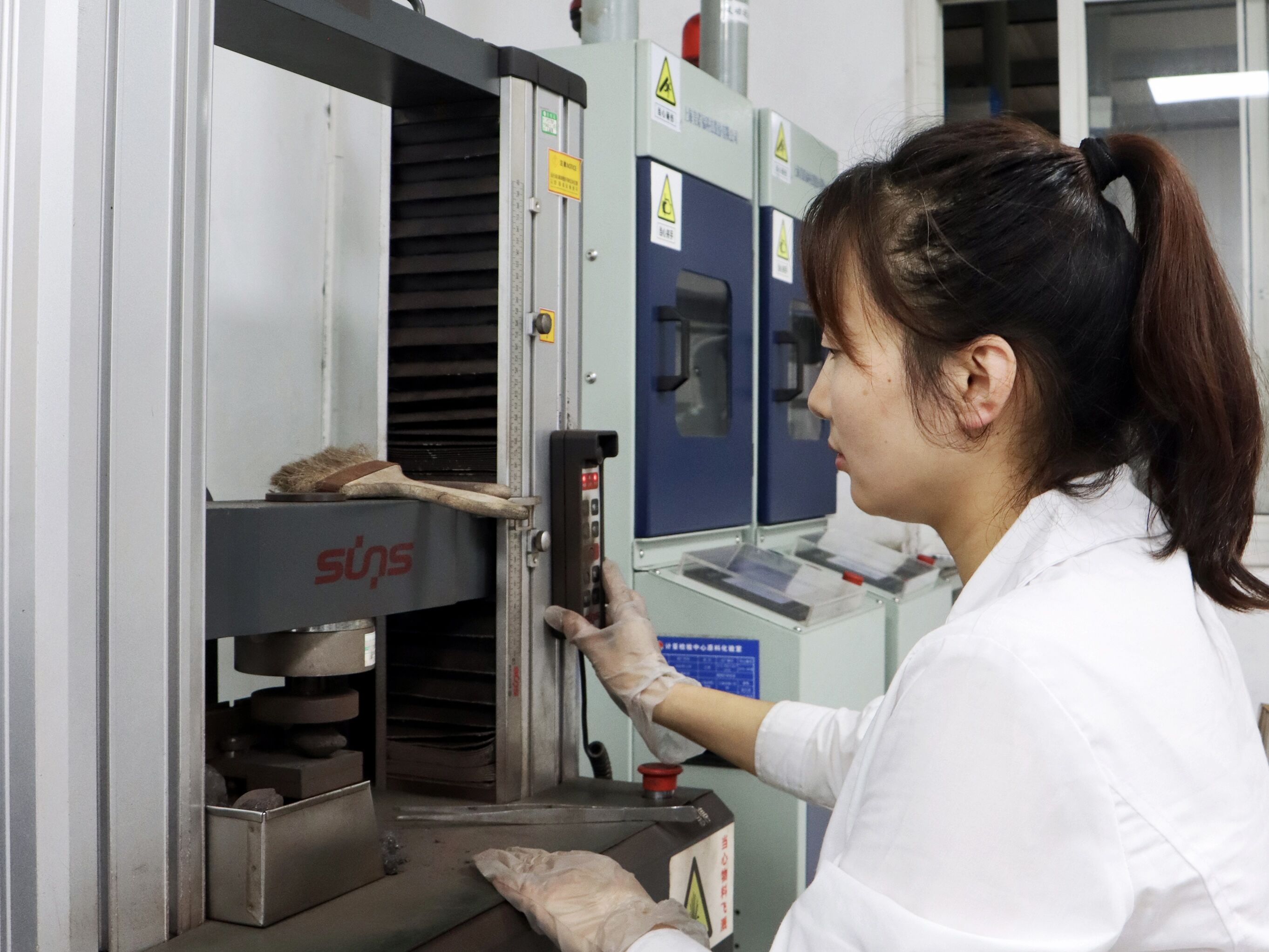 �˄ݶ��ϡ�����ǰ�����������Ĺ������m(x��)�l(f��)��