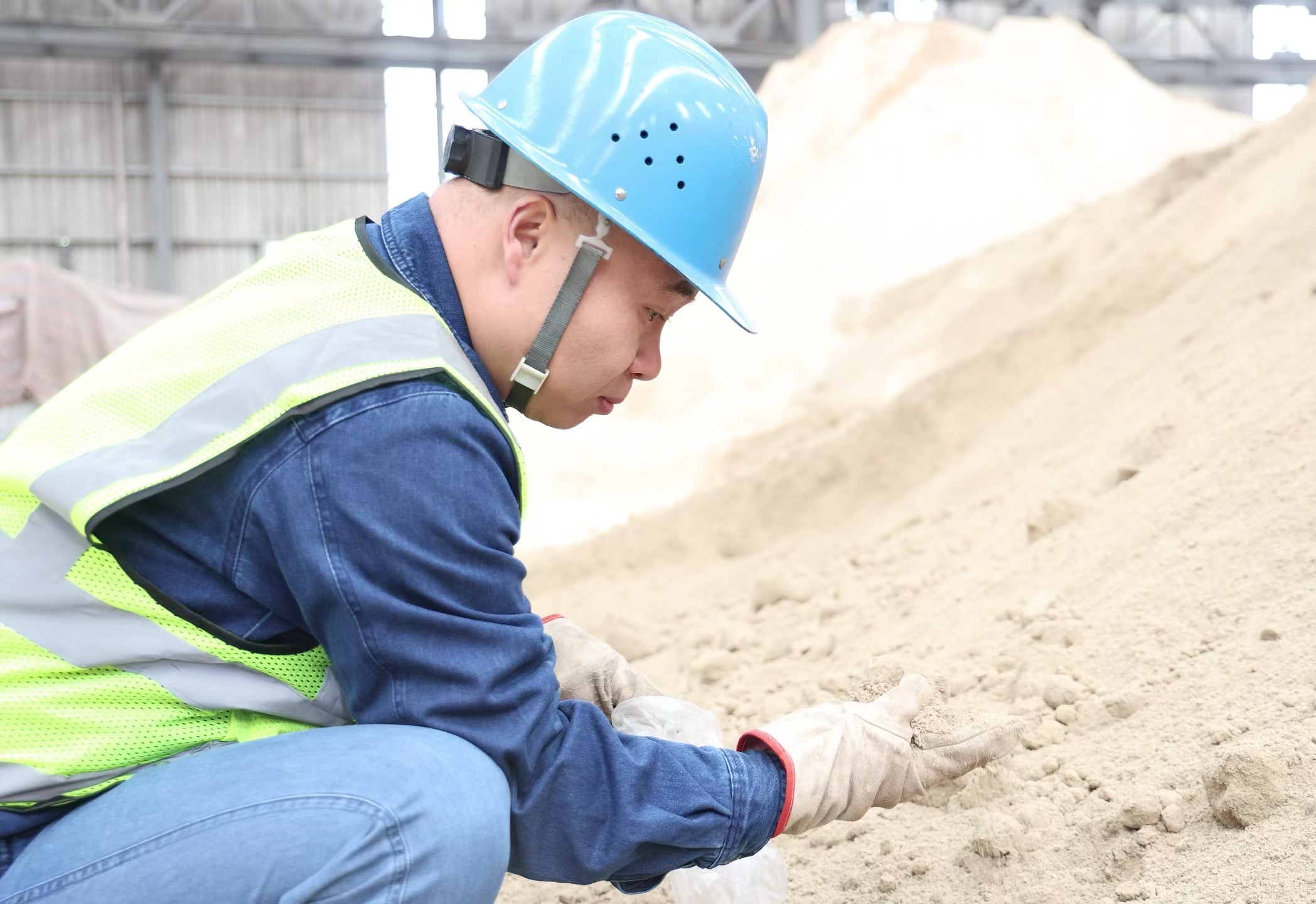 �úá��ķN��(j��ng)�I��������ĸ��Ʊ��ƾ�