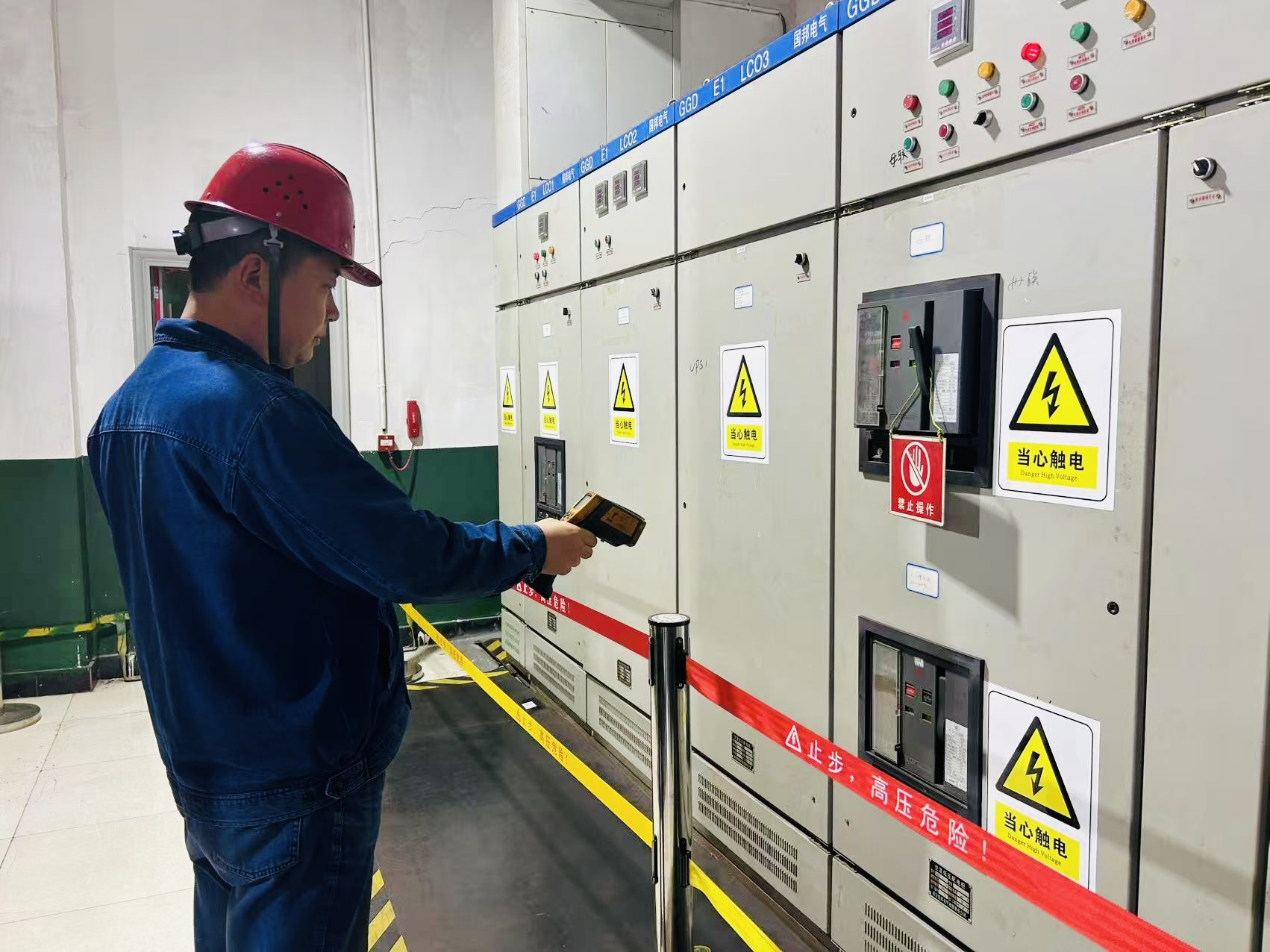 �����S��늹�15�꣬��(chu��ng)����조���ˡ���ӛ�����á��䓹���������