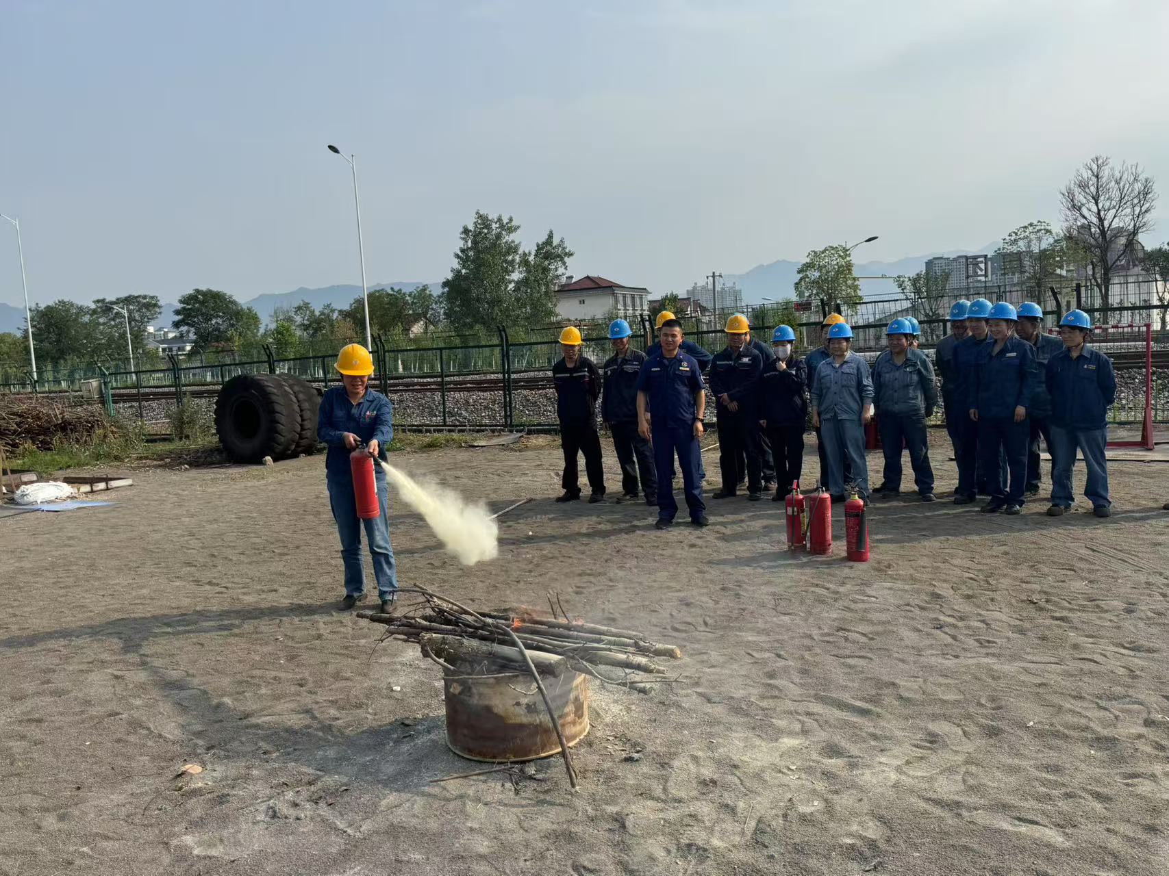 �Ĝ�𵽑�(y��ng)�� �h��@��(ch��ng)"��ȫ���a(ch��n)��""��(sh��)��(zh��n)�n"��������Ч