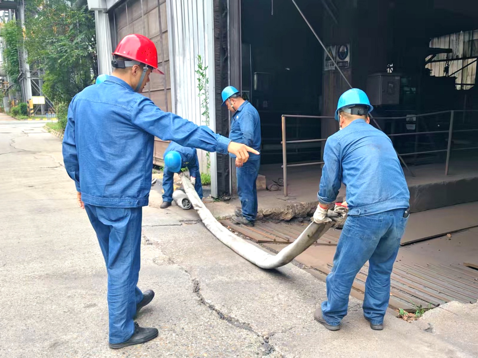 �ġ������v��������(g��)��(g��)��(hu��)�������i��ȫ���a(ch��n)�·�ʽ