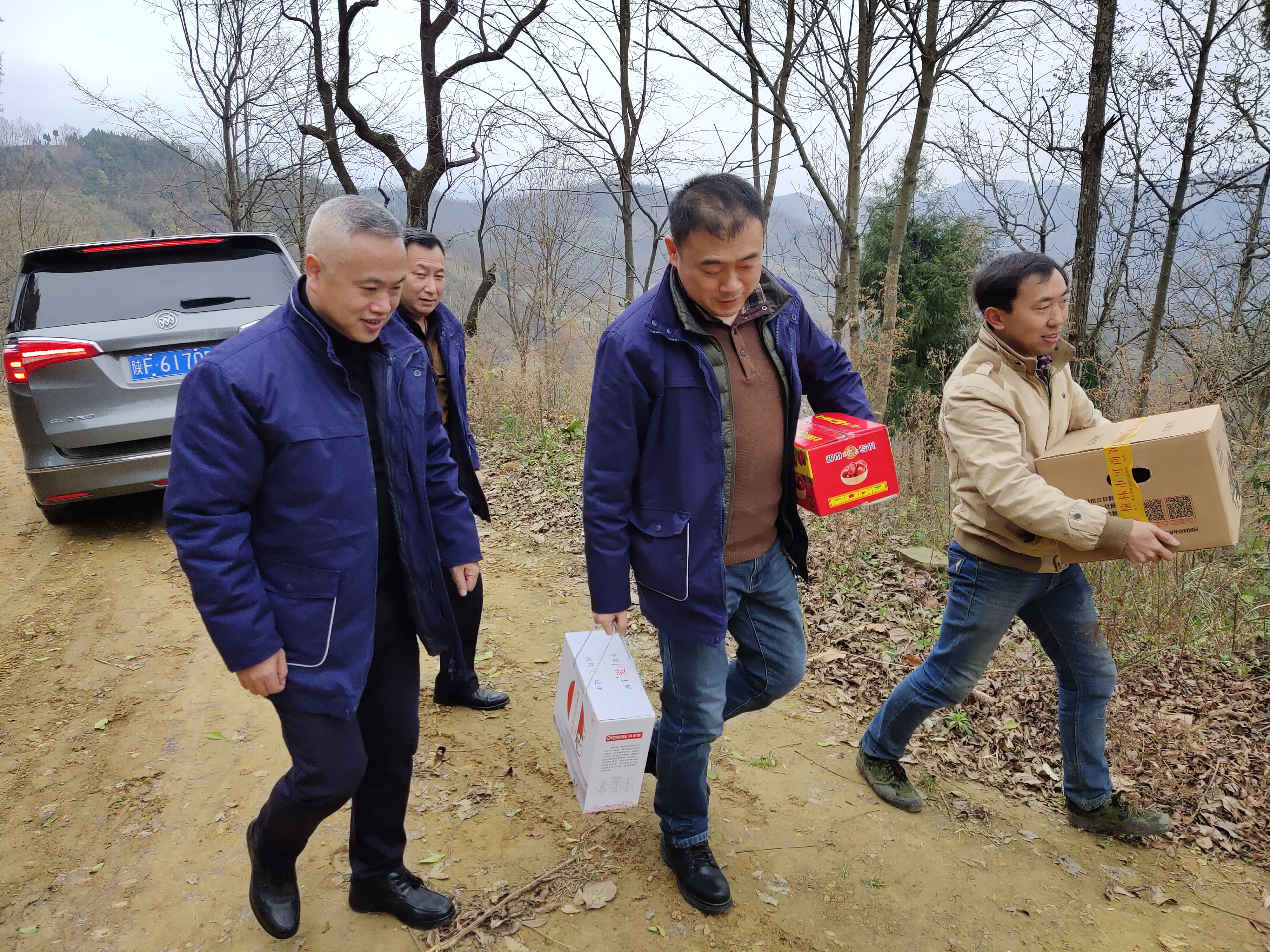 �q����������˾�hίο��(w��n)�������T�����~����